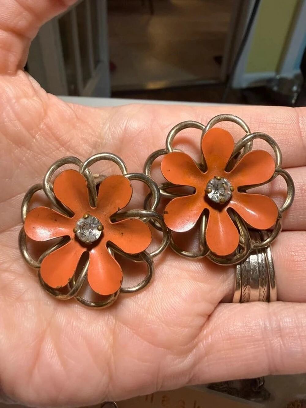 Large vintage floral enamel and gold tone clip on earrings 1.5”